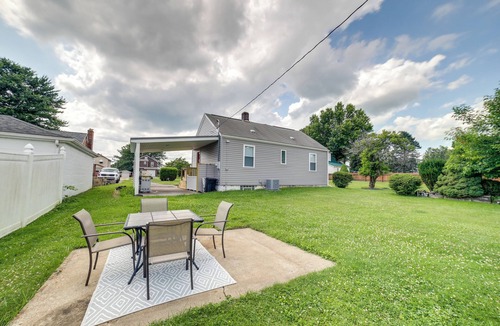 Natrona Heights Cottage | Deck & Patio: Inviting Abode in Natrona Heights!