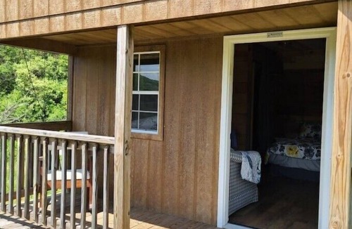 Corning House | Delightful cabin on a ranch