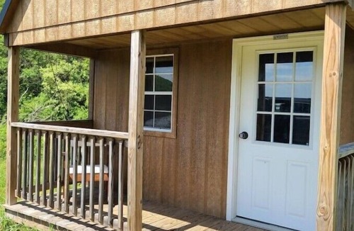 Corning House | Delightful cabin on a ranch