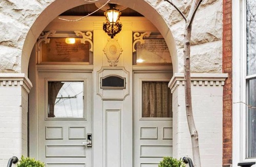 West Town Apartment | Designer Home in Ukrainian Village - Chicago