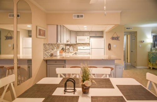 Midtown Ocean City Condo | Direct Ocean Front Building, Oceanview, Mid-Town 39th St, First Floor Unit