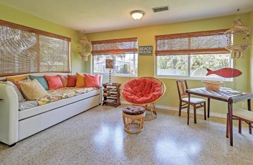 Brendale Heights House | Dog-Friendly Ormond Beach Bungalow w/Patio!