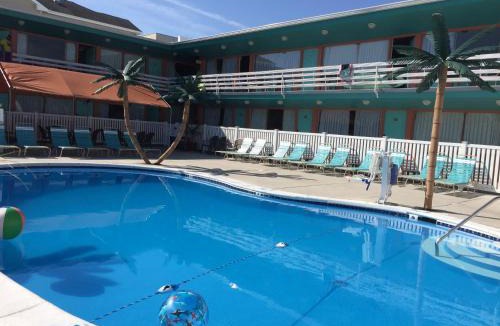 Wildwood Hotel | Dolphin Inn