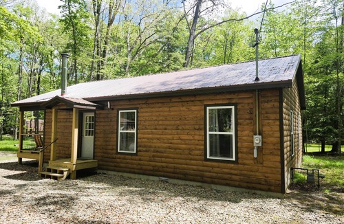 Tylersburg Cabin | Douglas Fir Cabin in the Woods