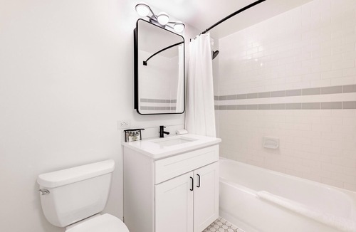 Downtown Jersey City Apartment | Downtown Jersey City 1 Bedroom, Minutes to Midtown
