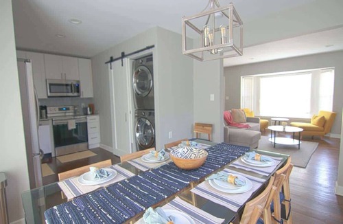 Silver Spring House | Downtown Silver Spring Ranch home!