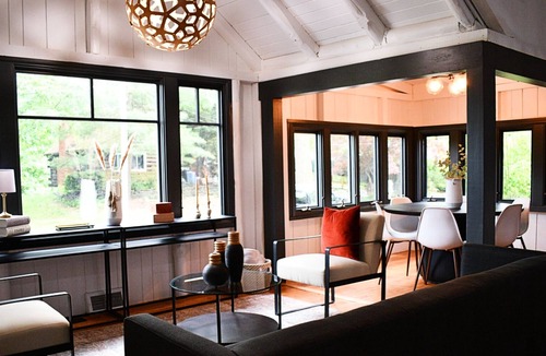 Hewitt House | Dreamy Cabin w/Modern finishes Perfect City Escape/1hr from NYC