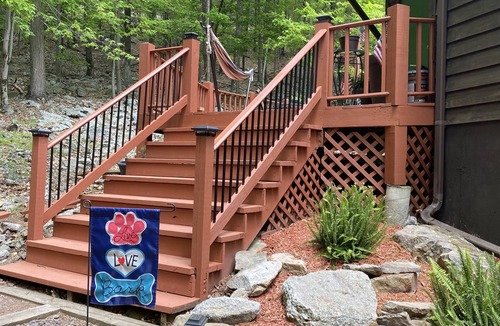 Sybertsville Ski Chalet | Eagle Rock Resort 1 Block from the Lake ONLY EAGLE ROCK MEMBERS MAY RENT