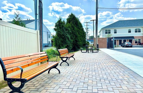 East York Apartment | East York Pet Friendly Apartment 5 Miles To Fairgrounds