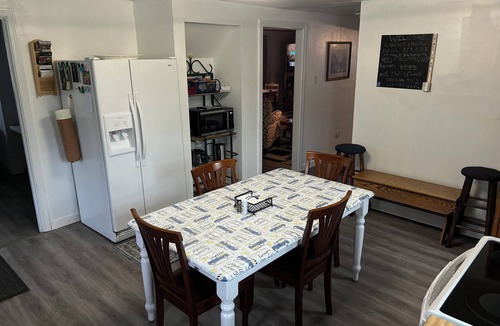 New Stanton House | Easy access, roomy, close to so much but in a private country setting.