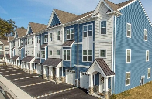 Rehoboth Beach House | Easy Walk/Bike to Beach Three Primary Bedrooms w/Pool/Parking