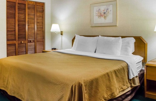 Mifflintown Hotel | Econo Lodge Mifflintown