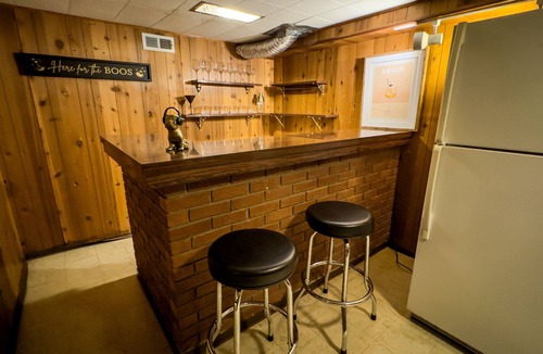 Princeton House | Elegant 4BR Princeton Escape Game Rm Big Yard