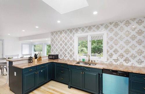 Monroe House | Elegant and spacious home with sauna and heated pool