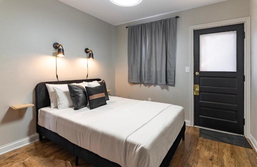 Covington House | Elegant Cincy-View Condo - Minutes from Downtown