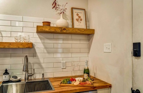 Stroudsburg Apartment | Elegant Historic 5BR Home in Downtown Stroudsburg