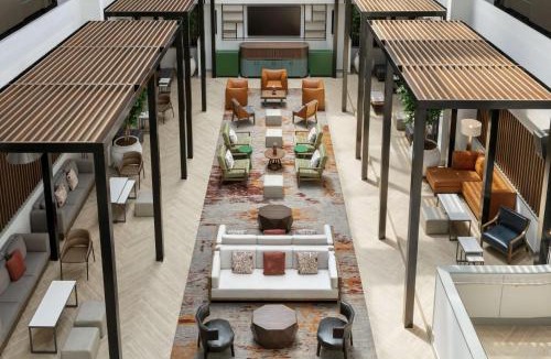 Chesterbrook Hotel | Embassy Suites by Hilton Philadelphia Valley Forge