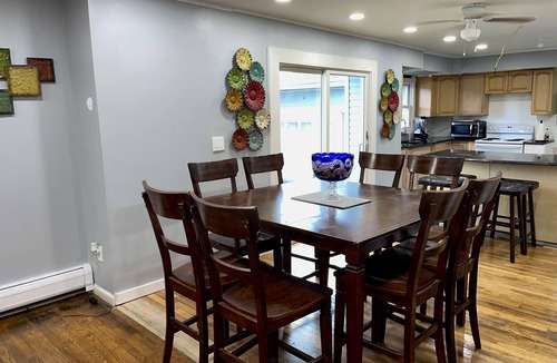 Camptown House | Encanto at Laceyville - Fire pit - apple picking and pumpkins
