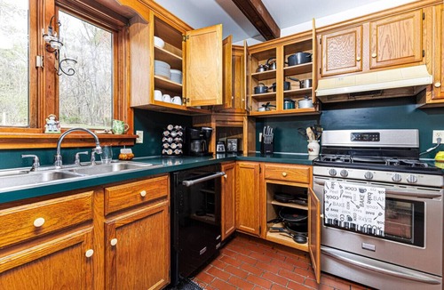 Refton House | Enola Trail Getaway *bikes*rural