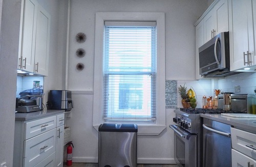 West Bronx House | Entire 3 Bedroom Apartment in a Private House.