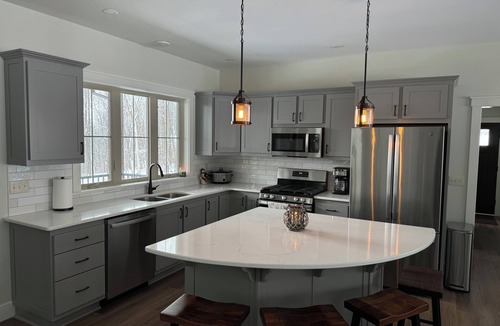 Saxton House | Escape to nature near beautiful Raystown Lake