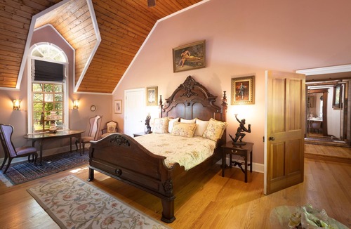 Cream Ridge Other | Escape to Serene Elegance: Hilltop Farmhouse with Tranquil Views & Adventures.