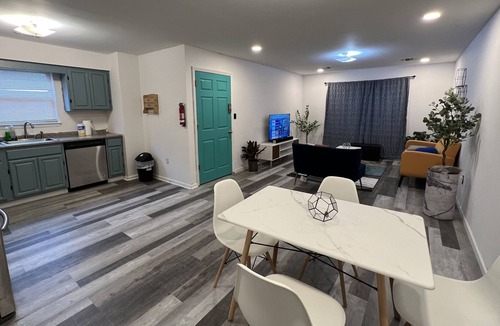 Weequahic Apartment | EWR lodge.