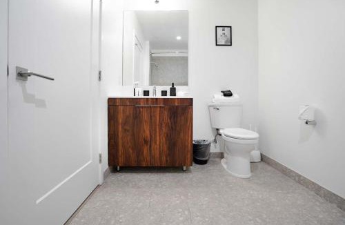Hoboken Apartment | Exclusive 1BR Apt with NYC View