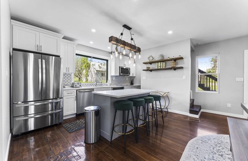Kresgeville House | Exclusive! Modern FarmHouse❖ + Pet-Friendly