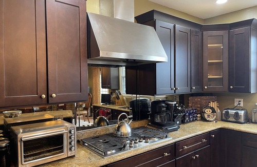 Swedesboro House | Executive Home 6,000 SQFT With Theatre Room And Large Yard