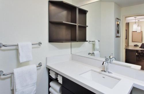 Horsham Hotel | Executive Residency by Best Western Philadelphia-Willow Grove