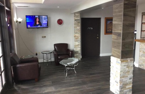 Deer Valley Hotel | Extend-a-Suites Phoenix