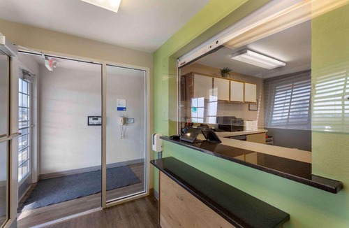Avon Hotel | Extended Stay America Select Suites - Cleveland - Avon