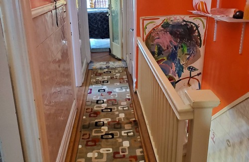 Flatlands House | Extremely Spacious and Beautiful, sleeps 7 people, 5 minutes from everything!