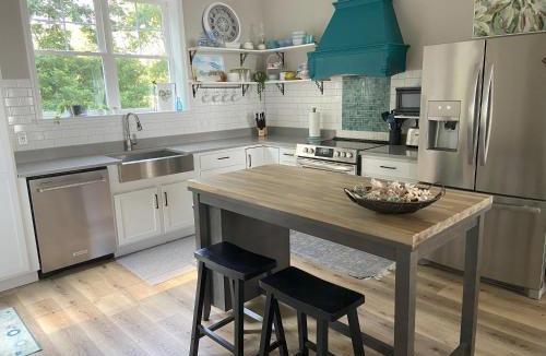 Crocheron House | Fabulous Beach House on Elliott Island -beautiful sandy beach, tranquil 6 acres