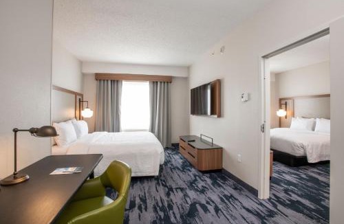Newport Hotel | Fairfield by Marriott Inn & Suites Newport Cincinnati
