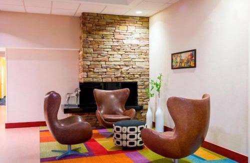 Montpelier Hotel | Fairfield Inn by Marriott Laurel
