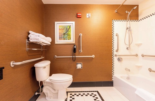 Carlisle Hotel | Fairfield Inn & Suites by Marriott Carlisle