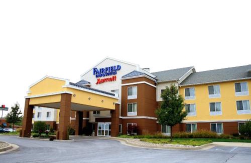 White Hall Hotel | Fairfield Inn & Suites by Marriott Fairmont