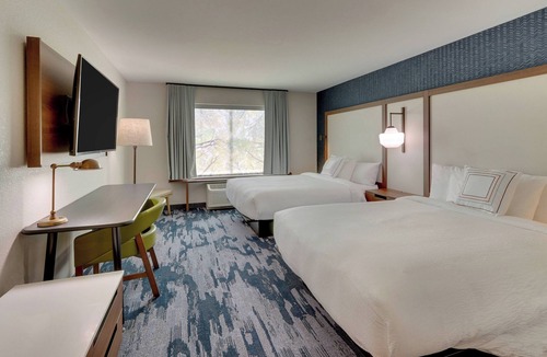Warsaw Hotel | Fairfield Inn & Suites by Marriott Warsaw