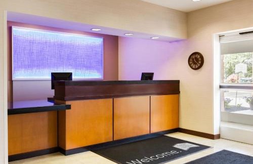 Maumee Hotel | Fairfield Inn & Suites by Marriott Toledo Maumee