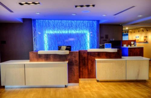 Princeton Hotel | Fairfield Inn & Suites by Marriott Princeton