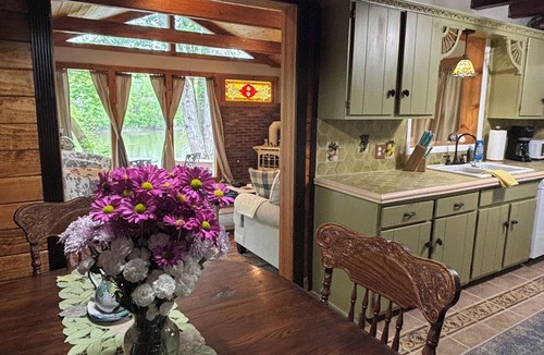 Smithboro House | Faith’s Cottage on the Susquehanna River