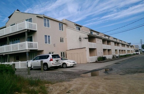 Southend Condo | Fall in Love with Brigantine Beach, nearby to the Atlantic City Boardwalk