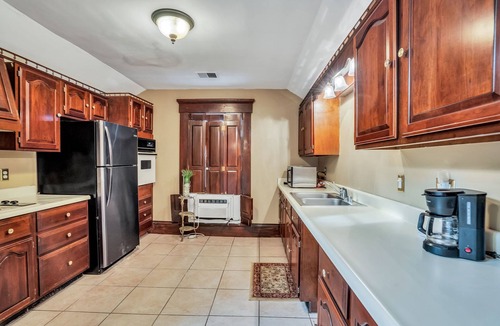 New Albany House | Family Friendly, Historic Mansion Row, *5 min from Louisville!*