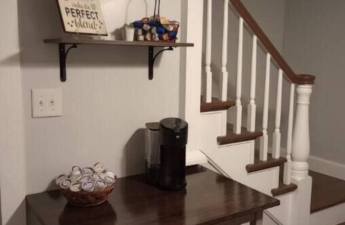 Herndon House | Family-friendly home in peaceful village setting, super clean,"The Rose Cottage"