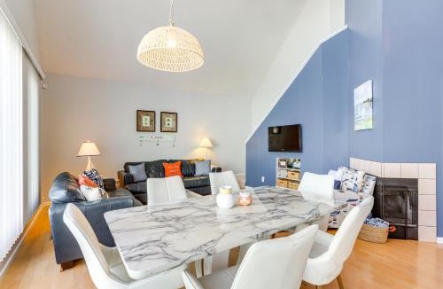 Port Clinton House | Family-Friendly Port Clinton Home with Private Deck