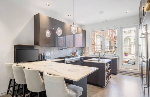 Rittenhouse Row House | Family Friendly Rittenhouse block