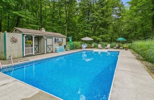 Warwick Villa | Family Fun Getaway near Cascade Lake in Warwick NY