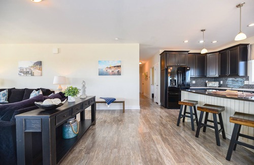 Long Neck House | Family fun - waterfront, beach, pools, pet friendly!